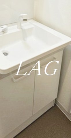 洗面設備　洗面台です。（同仕様です。）
