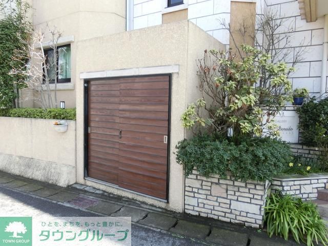 その他設備　敷地内ゴミ置き場