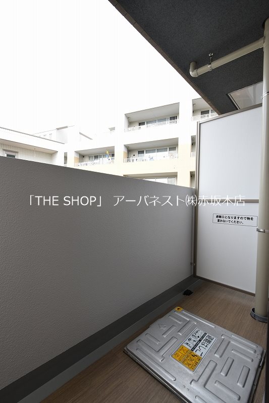 バルコニー　バルコニー