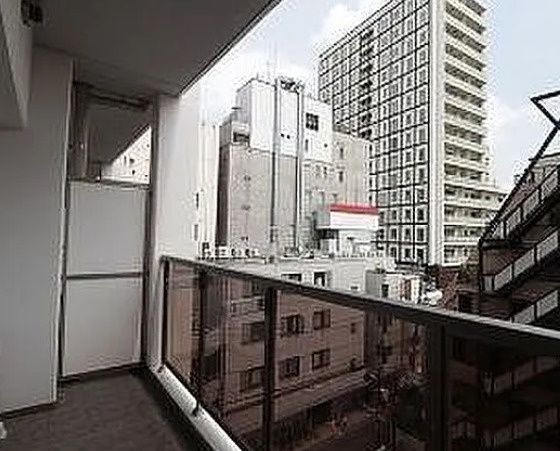 バルコニー　別タイプ部屋　参考写真です