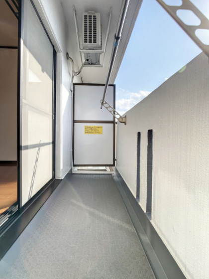 バルコニー　※別部屋の写真です