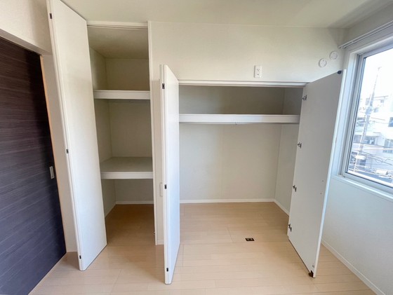 収納　※別部屋の写真です