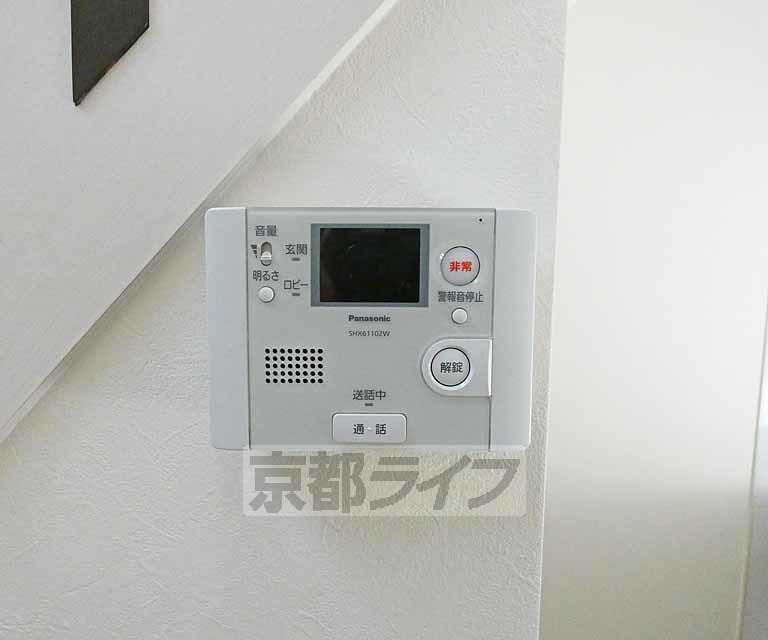 セキュリティ　モニターホンです