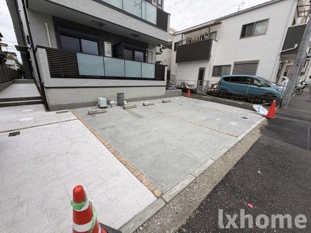 駐車場　車をお持ちの方に嬉しい駐車場付きの物件です