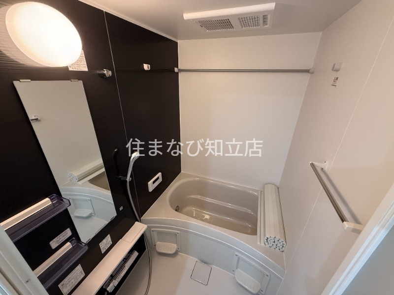 バス・シャワールーム　同型完成モデル