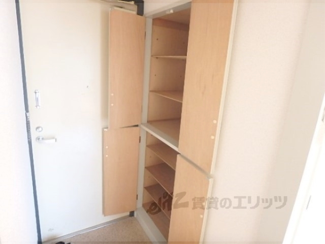 収納　下駄箱