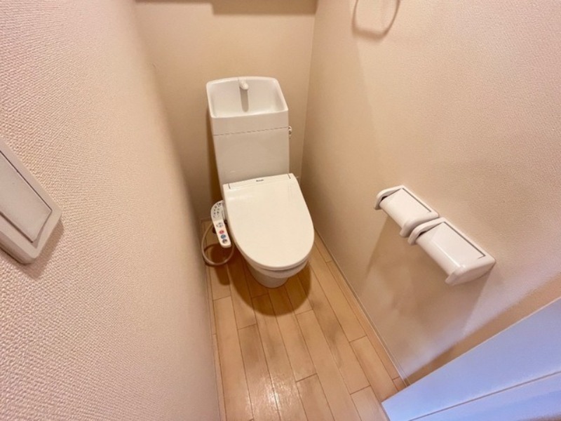 トイレ　図面と現状に相違がある場合には現状を優先