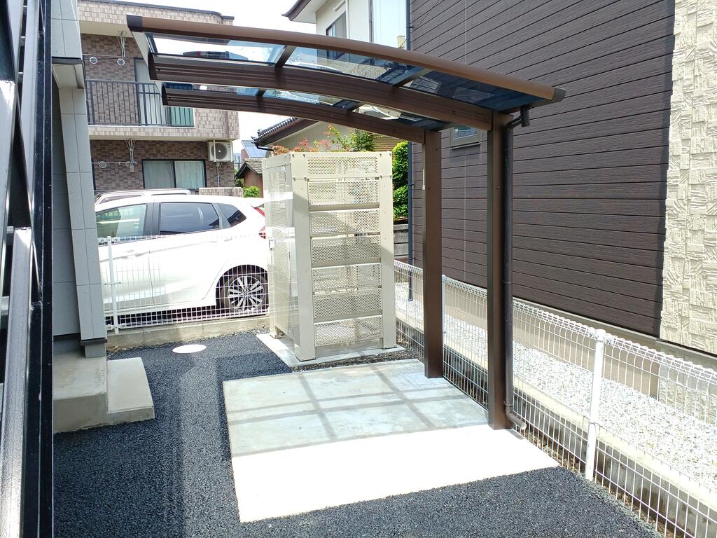 その他共有部分　屋根付き駐輪場