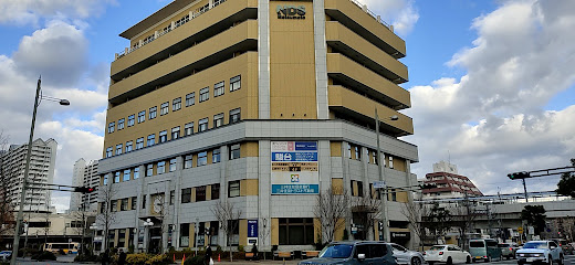 銀行　三井住友信託銀行 西宮支店（銀行）まで600m