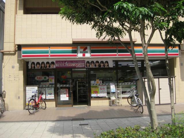コンビニ　セブンイレブン大阪天神橋1丁目店（コンビニ）まで166m