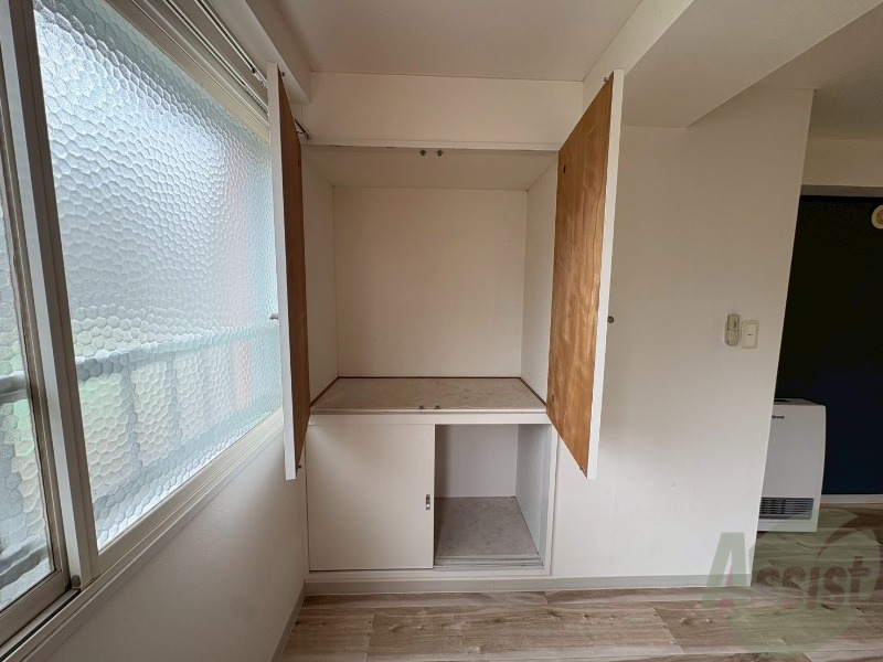 収納　寝室の収納です。部屋がすっきり片付きます。