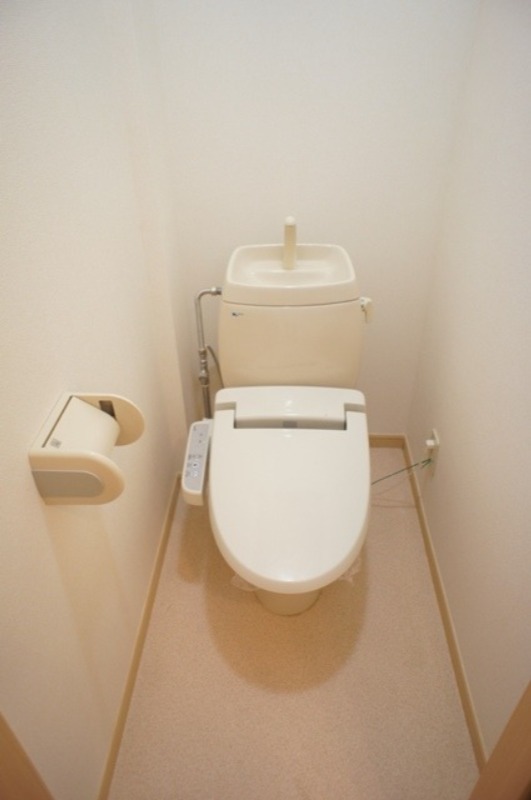 トイレ　図面と現状に相違がある場合には現状を優先