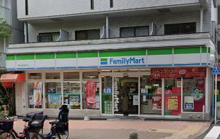 コンビニ　ファミリーマート 早稲田鶴巻町店（コンビニ）まで280m