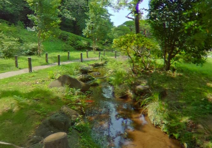 公園　肥後細川庭園（公園）まで552m