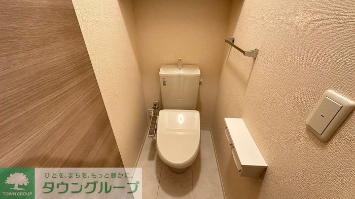 トイレ　トイレ