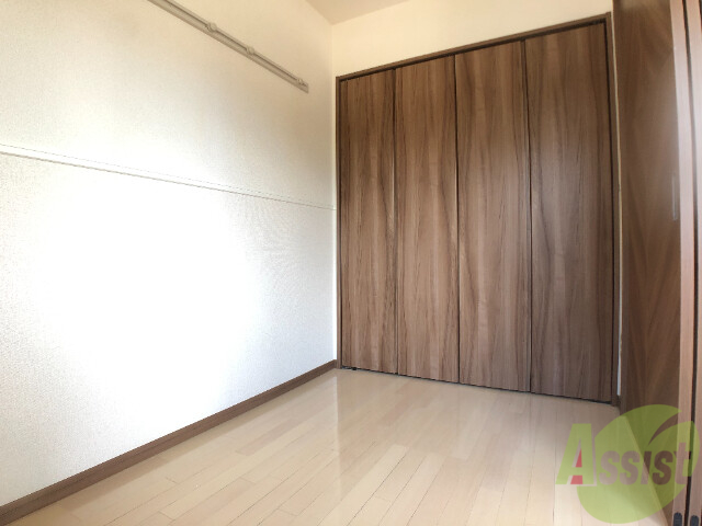 その他部屋・スペース　収納はこちら。お洋服やお荷物はこちらへ。沢山入りそう。