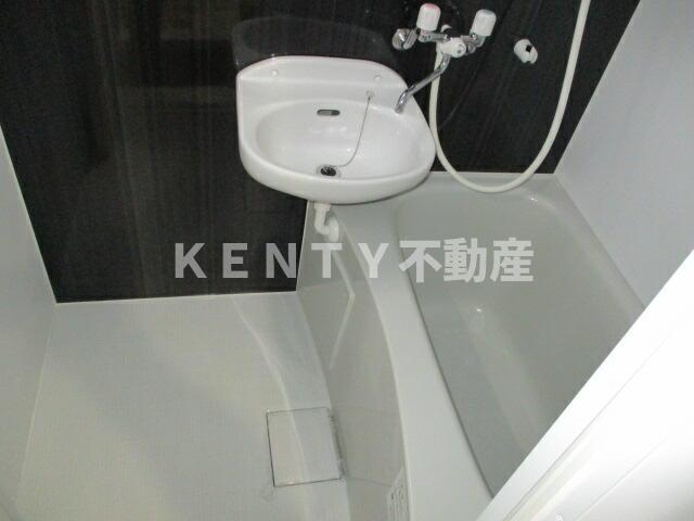 洗面設備　忙しい朝には欠かせない洗面所です