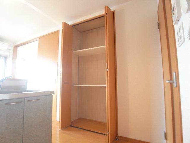 収納　クローザットです。