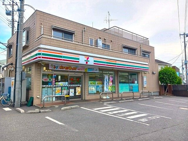 コンビニ　セブンイレブン柏関場町店（コンビニ）まで600m