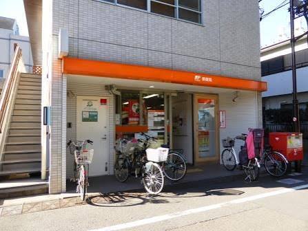 郵便局　成城学園前郵便局（郵便局）まで353m
