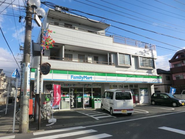 コンビニ　ファミリーマート三河屋上鶴間店（コンビニ）まで374m