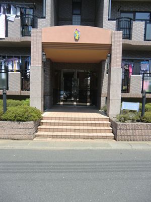 エントランス　建物の内部です