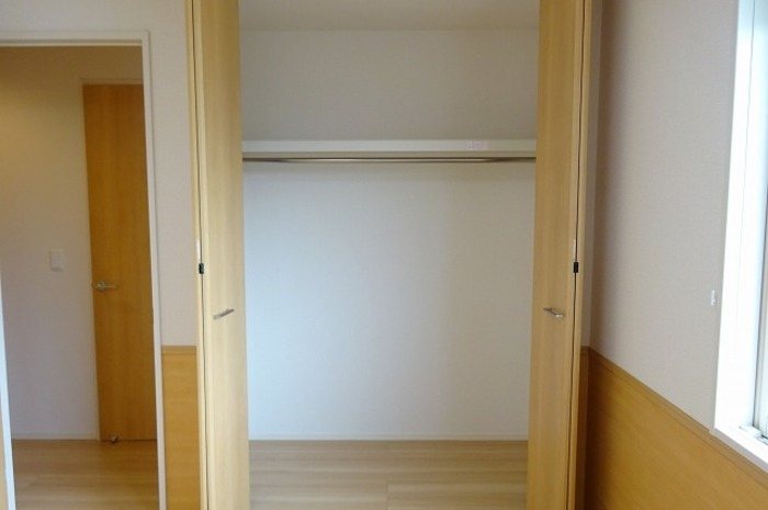 収納　クローゼット(北側洋6帖)
