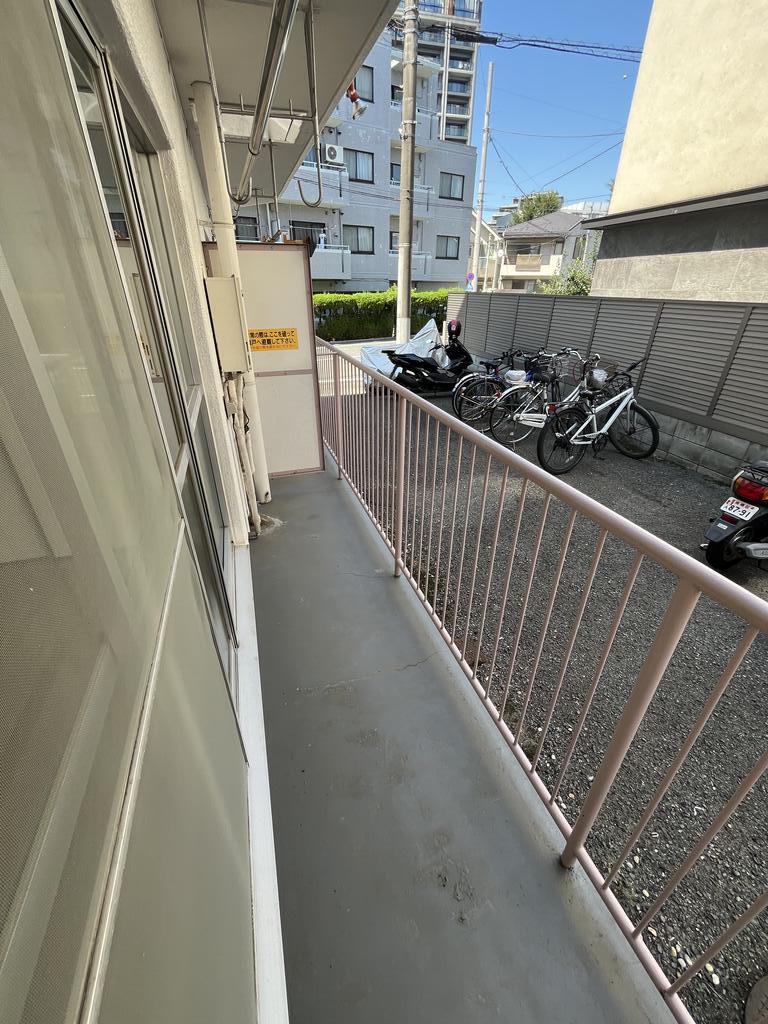 バルコニー