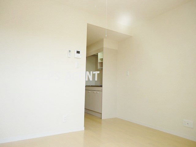 その他部屋・スペース　白が基調の清潔感あるお部屋♪（同一仕様）