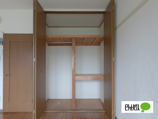 収納　同タイプ室内
