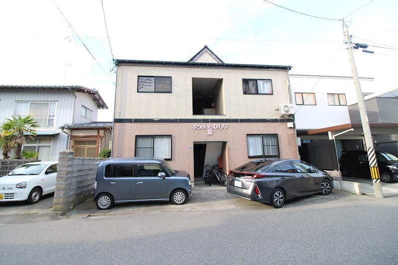 その他　学生さんおすすめ、近隣の専門学生さんお住まいです