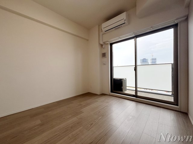 その他　こちらの居間で趣味の時間をお楽しみください