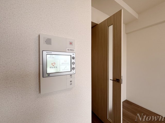 セキュリティ　モニター付きインターホンです