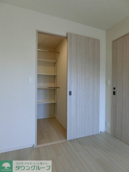 収納　ウォークインクローゼット