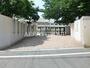 小学校　板橋区立板橋第八小学校（小学校）まで574m