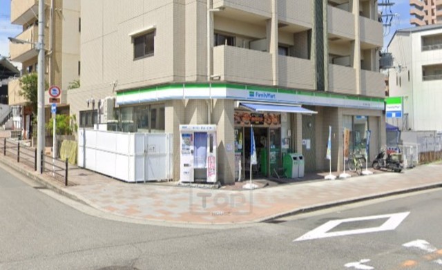 コンビニ　ファミリーマート　西三国四丁目（コンビニ）まで513m