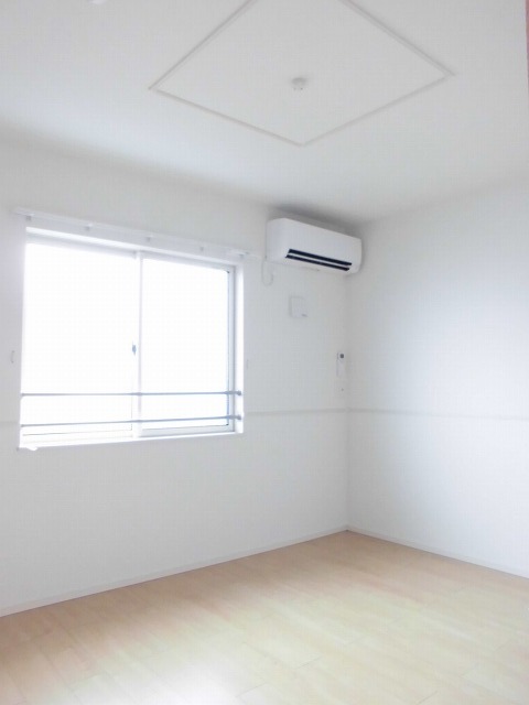 その他部屋・スペース　エアコン付き