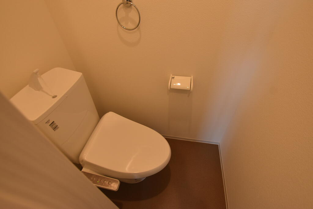 トイレ　同施工会社のイメージ写真