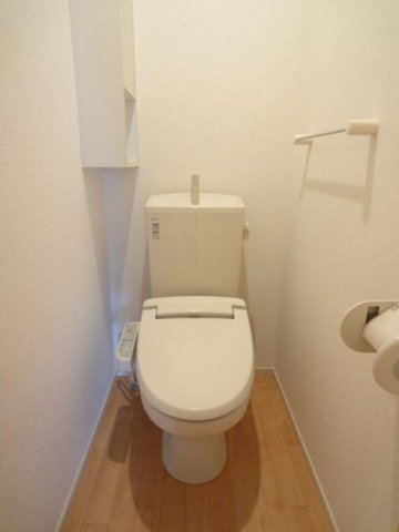 トイレ　ゆったりとした空間のトイレです