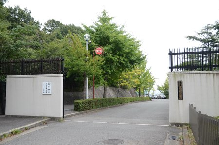 高校・高専　甲陽学院高等学校（高校・高専）まで1655m