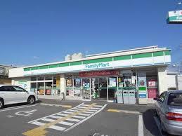 コンビニ　ファミリーマート 高津橋店（コンビニ）まで658m