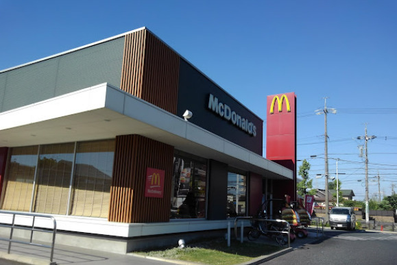 飲食店　マクドナルド 中川助光店（飲食店）まで267m