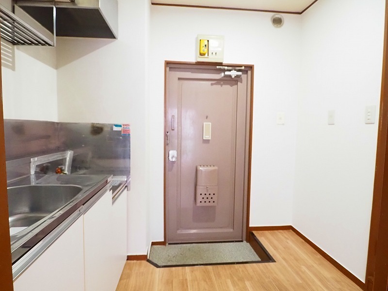 玄関　別部屋