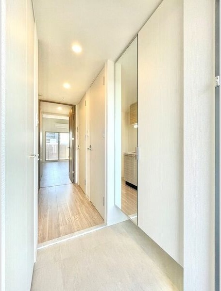 玄関　名古屋で一番初期費用の安い賃貸専門の不動産会社です(^^)