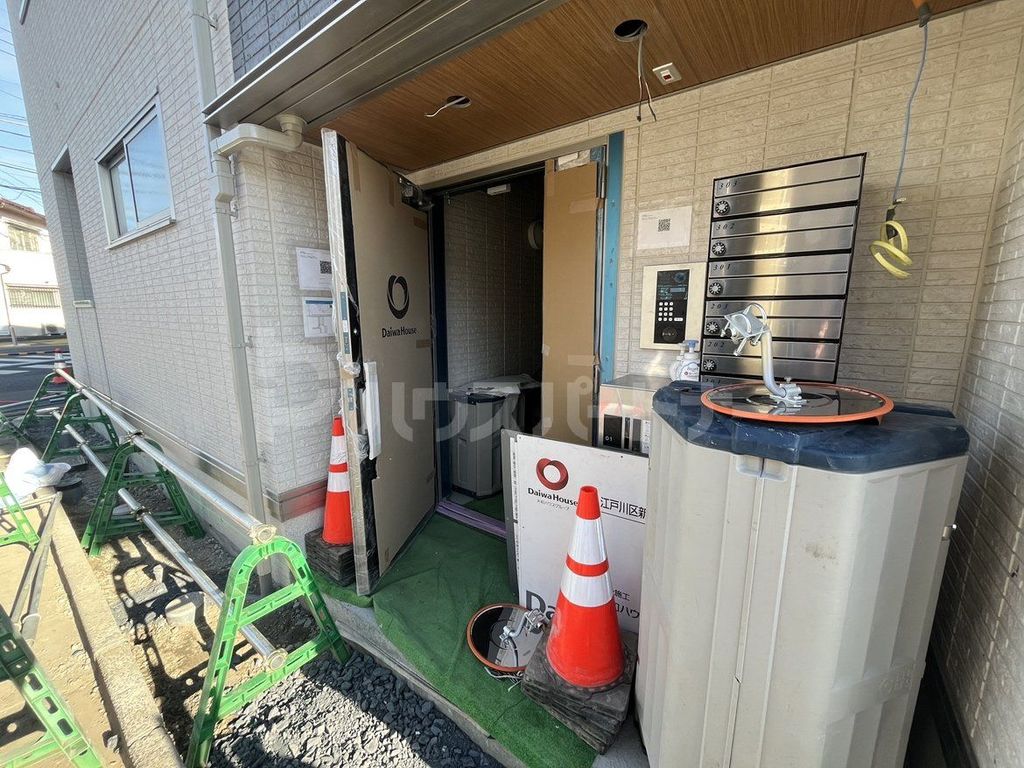 エントランス　エントランス