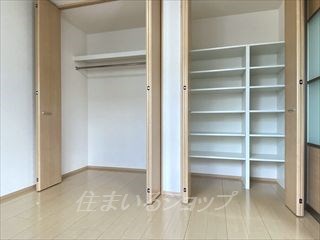 収納　クローゼット