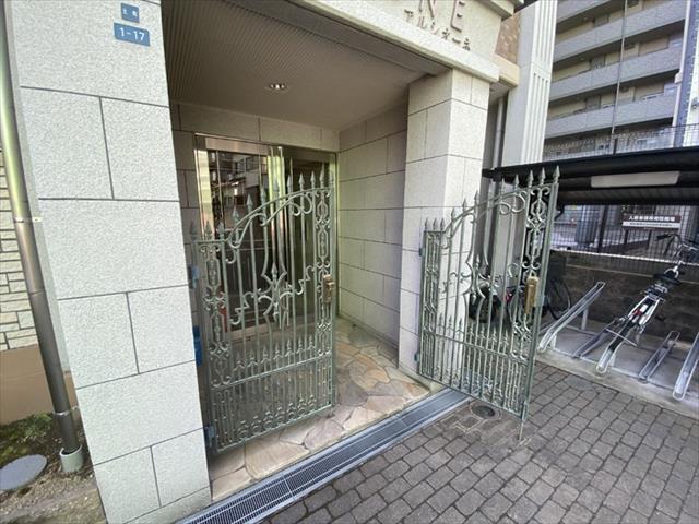 エントランス