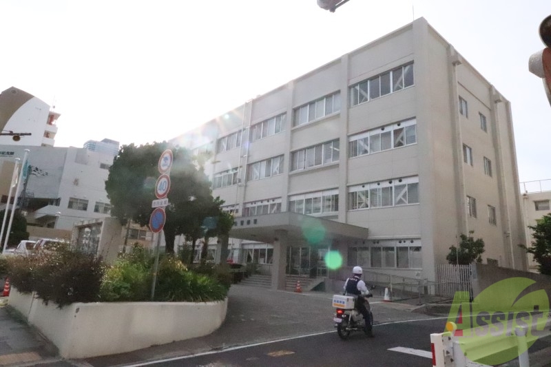 警察署・交番　兵庫県葺合警察署（警察署・交番）まで123m