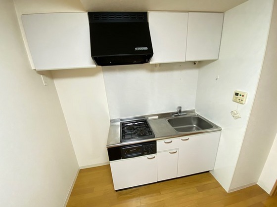 キッチン　※別部屋の写真です