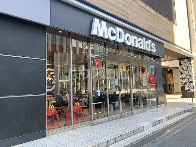 飲食店　マクドナルド　ささしまマーケットスクエア店（飲食店）まで630m